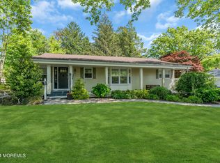 31 Melrose Ter, Middletown, NJ 07748