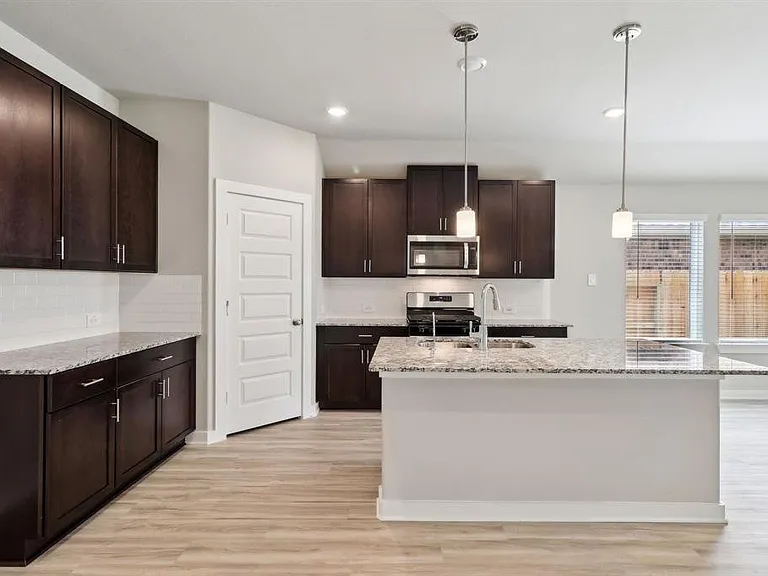 6254 Brazos Trace Dr — Photo 14