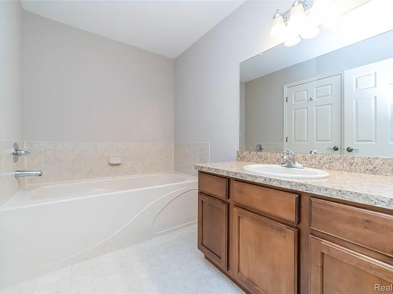 5143 Parsley Dr — Photo 22