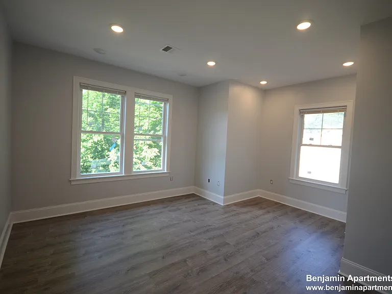 134 Franklin St #5 — Photo 12