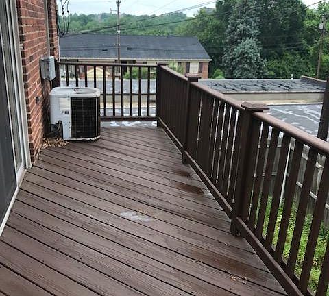private deck