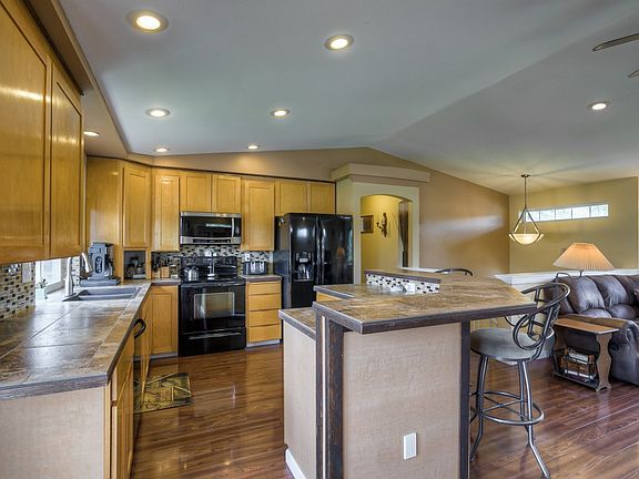 4th image of 19015 71st Avenue Ct E