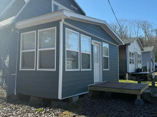 2 Noble St, Harveys Lake, PA 18618