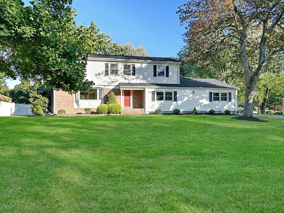 1st image of 55 Nedshire Dr