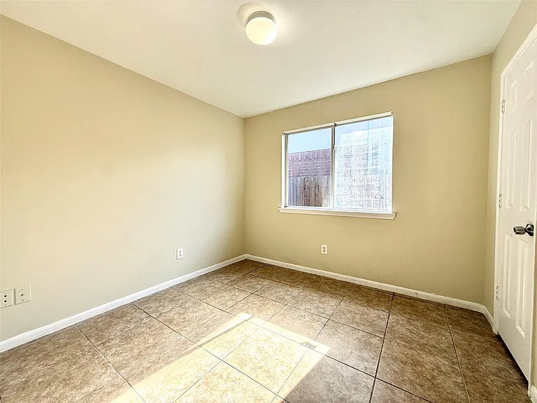 13706 Audra Ln — Photo 20