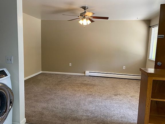 5th image of 700-718 E Myrtle St #708