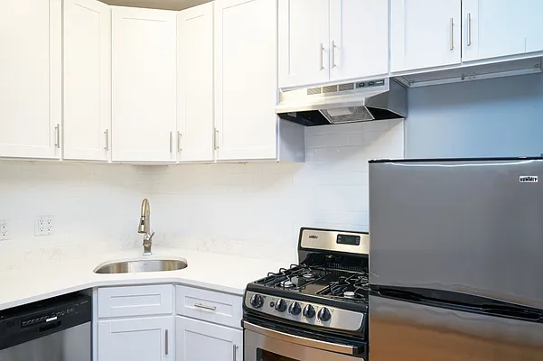 Rented by MNS | media 14