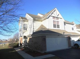 40 Ione Dr UNIT A, South Elgin, IL 60177