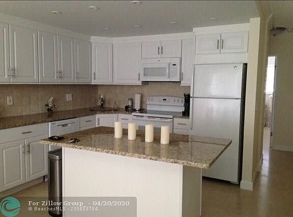 2nd image of 2455 NE 51st St #E-303