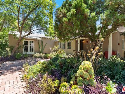 15410 Wyandotte St, Van Nuys, CA, 91406