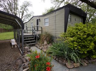 425 Clinton St, Mendon, MI 49072