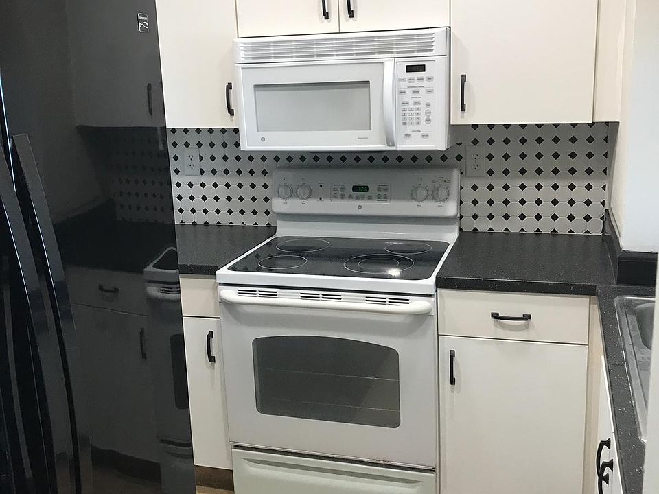 1st image of 850 N Miami Ave APT 1901