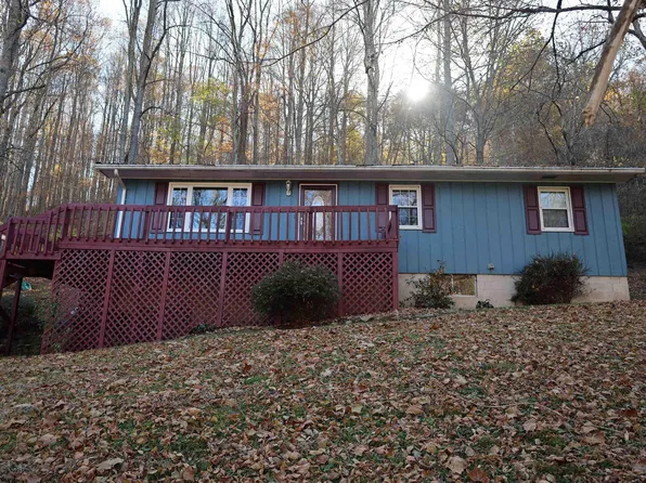 76 Moody Ln, Alum Bridge, WV 26321