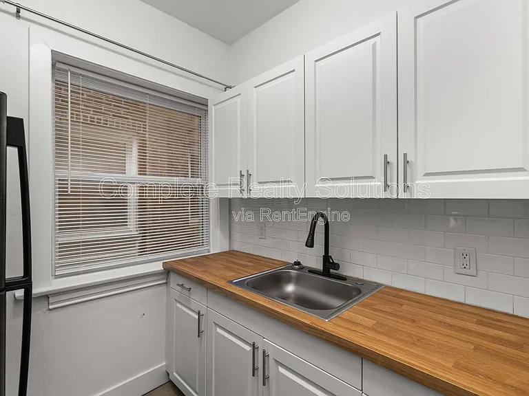 3702 Meramec St #1E — Photo 10