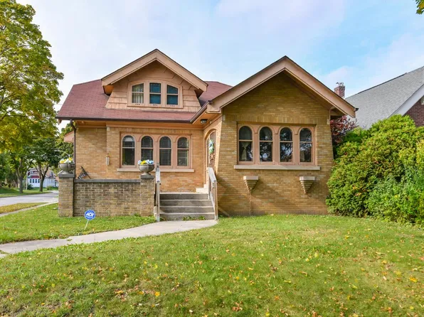 2903 N 46th STREET, Milwaukee, WI 53210
