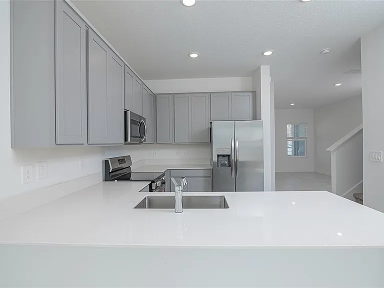 2642 Runners Cir — Photo 20