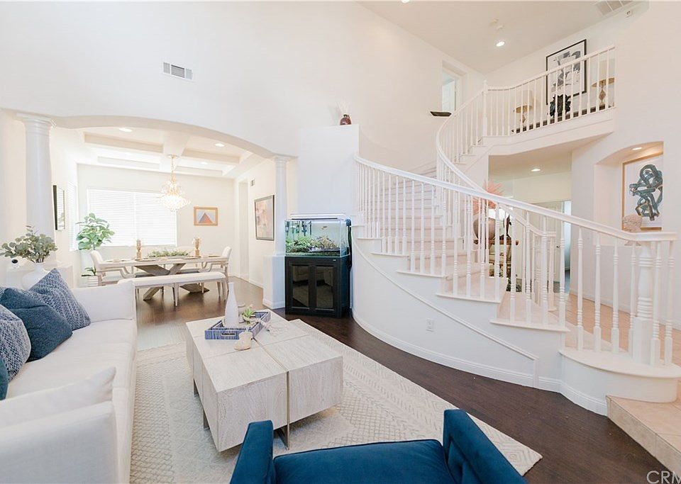 1st image of 5259 Renoir Ln