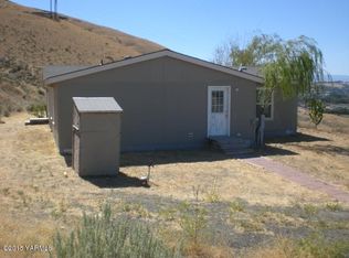 355 Sage Trail Rd, Selah, WA 98942