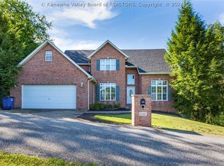 1208 Mayapple Hts, Barboursville, WV 25504