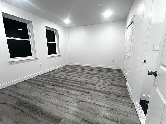 5th image of 1220 Hamilton St Floor 2-7