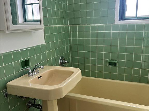 3rd image of 1604 Metropolitan Avenue #12A