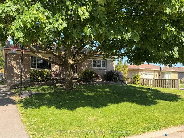 20 Horner St, Brantford, ON N3R 2C4