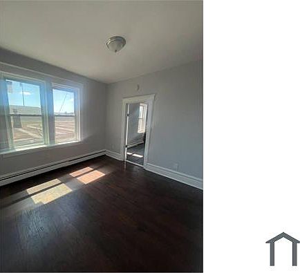 2nd image of 447 N 5th St