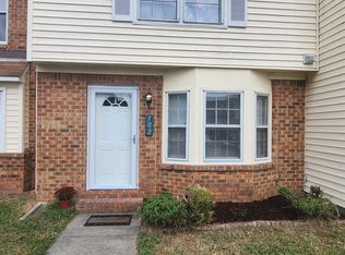 102 Elmhurst Ct, Portsmouth, VA 23701