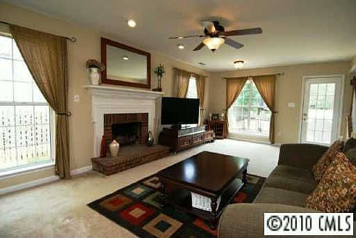 2nd image of 12106 Landing Green Dr