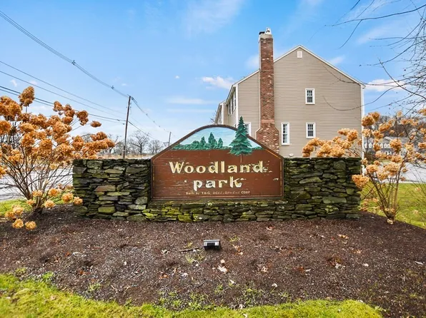 78 Swan St Unit 210, Lowell, MA 01852