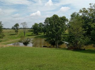 6959 Union Camp Rd, Lafayette, TN 37083