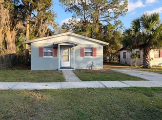 111 S 15th St, Palatka, FL 32177