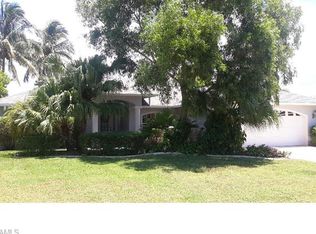 217 SW 45th Ter, Cape Coral, FL 33914