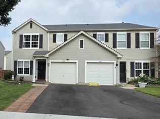 238 Williamsburg Ct, Romeoville, IL 60446