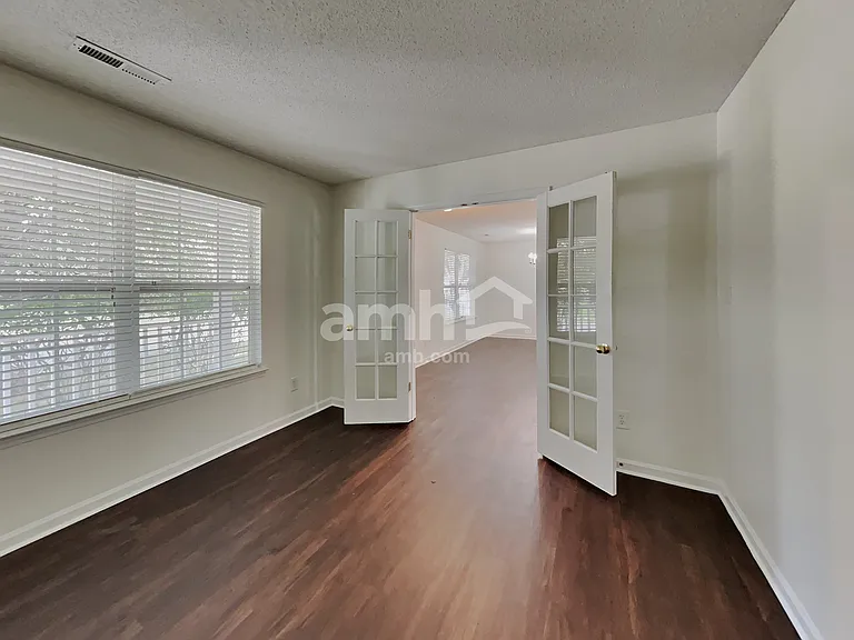 107 Daventry Pl — Photo 7