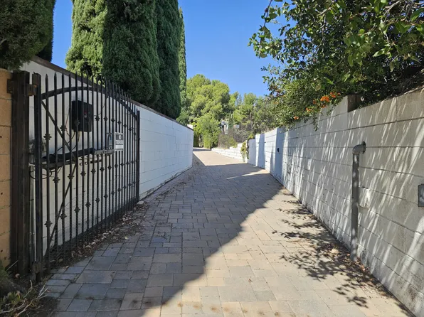 17202 Midwood Dr, Granada Hills, CA 91344