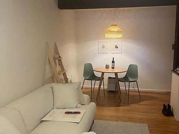 2nd image of 90 Fleet St APT 4-5