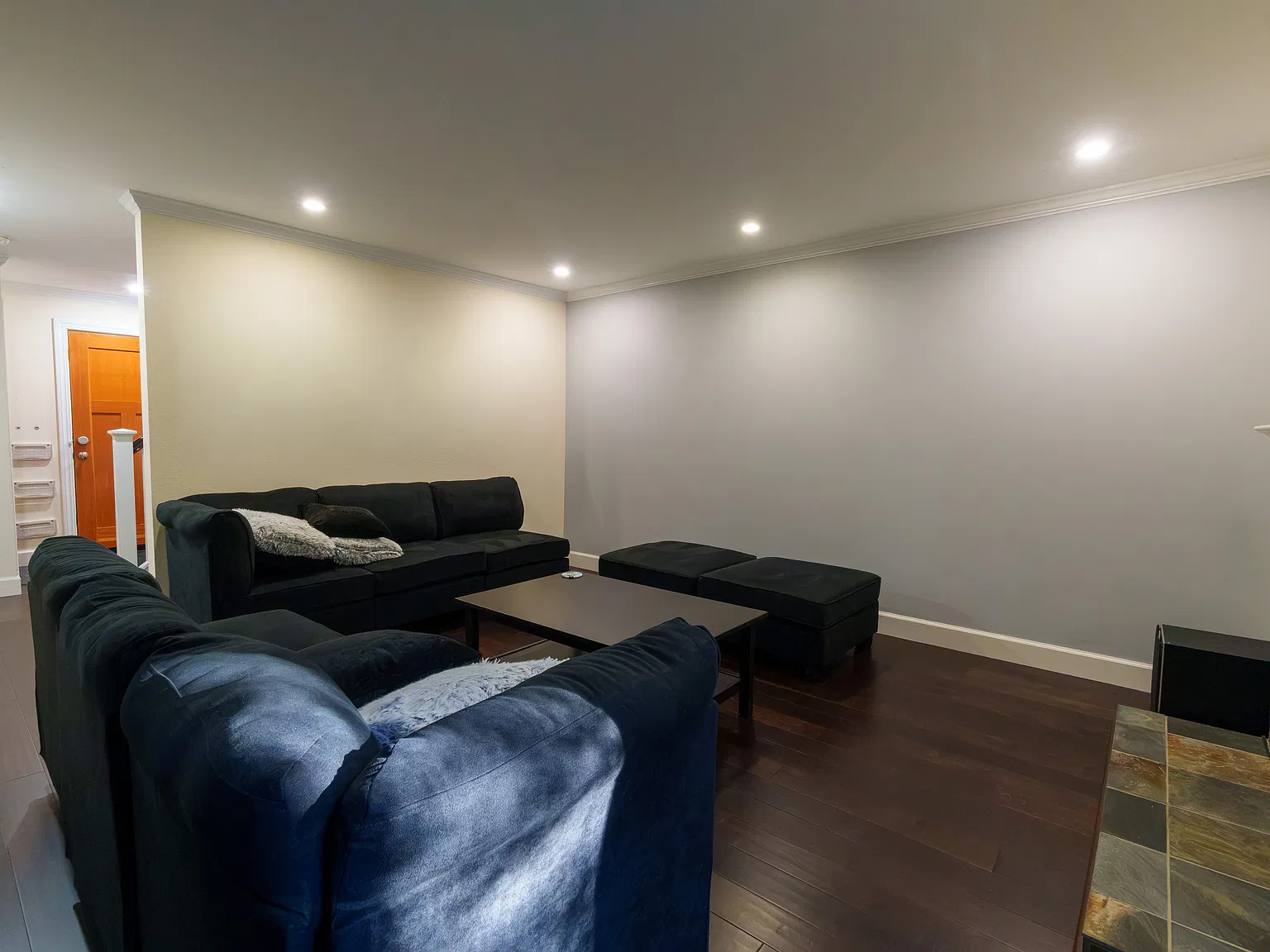 3 bed, 2.5 bath, 1620 sqft, $5,500 — Photo 2