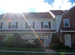 9 Wareham Vlg, Scotch Plains, NJ 07076