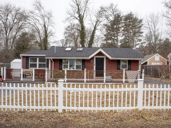 18 2nd Ave, Lakeville, MA 02347