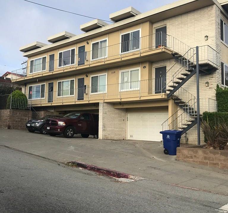 1st image of 119 Maple Ave #4