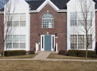 1617 Carman Valley Dr, Ballwin, MO 63021