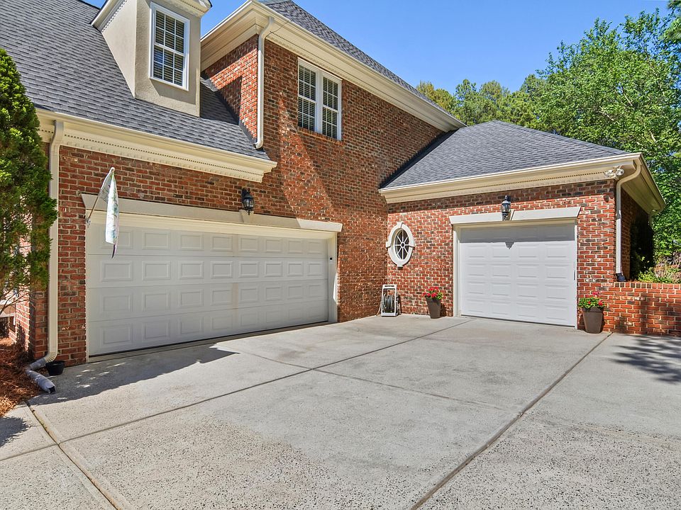 2nd image of 113 Kalvesta Dr