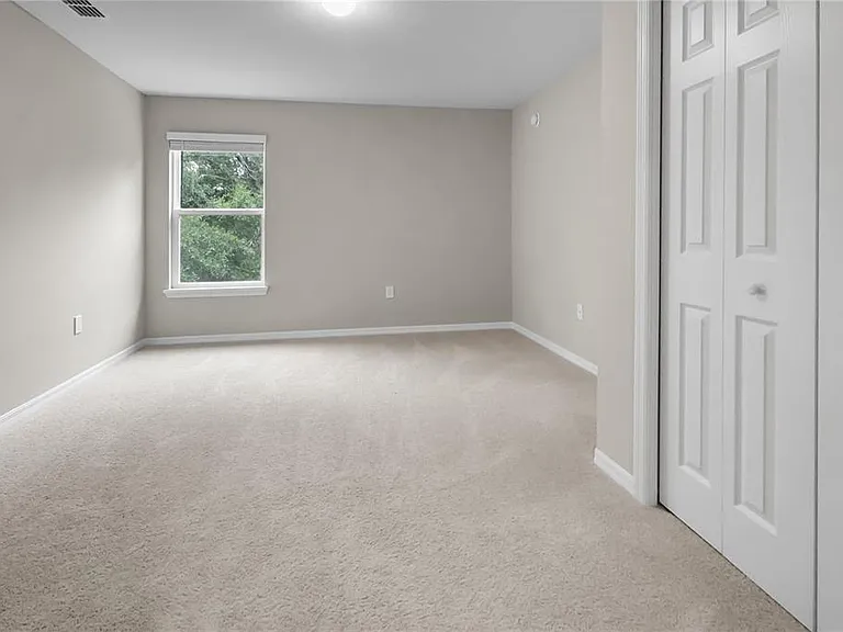 2726 Idyll Lakes Cir — Photo 18