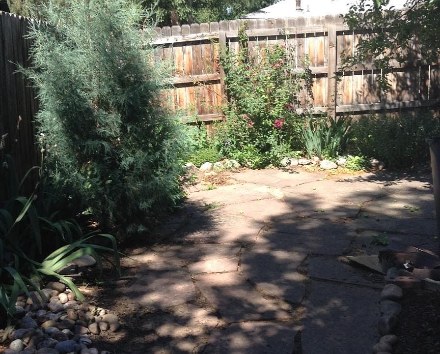 West Flagstone patio