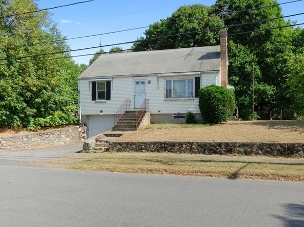 13 Kingdom Ter, Peabody, MA 01960