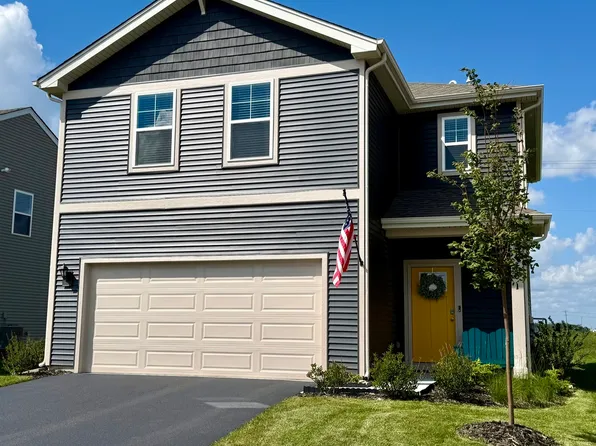 1461 Acadia Cir, Pingree Grove, IL 60140