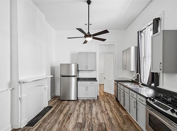 5th image of 3135 Saint Philip St