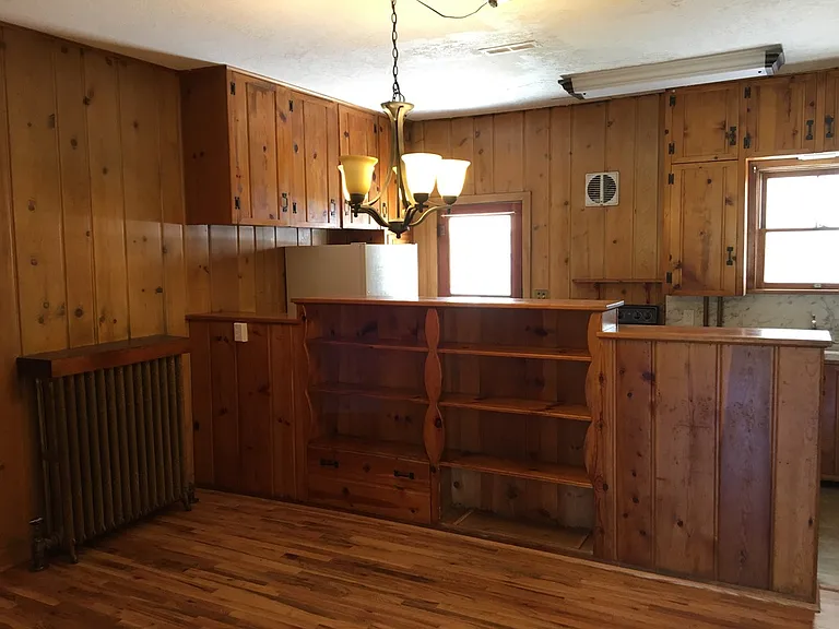 2501 W State St #1 — Photo 4
