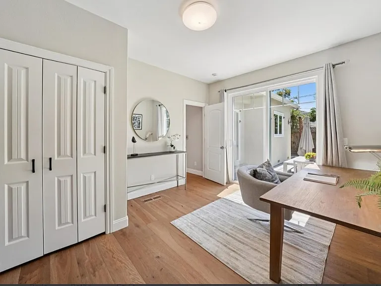 2608 Bryant St — Photo 26